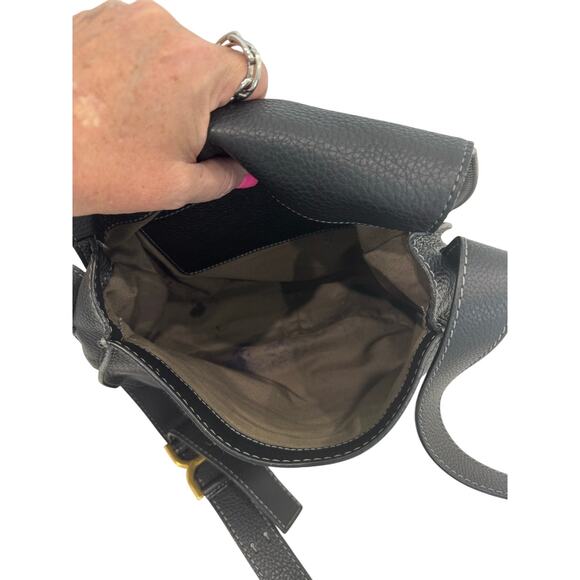 🖤 Chloé Marcie Medium Leather Saddle Bag – Black with Gold-Tone Hardware 🖤 - Picture 3 of 8